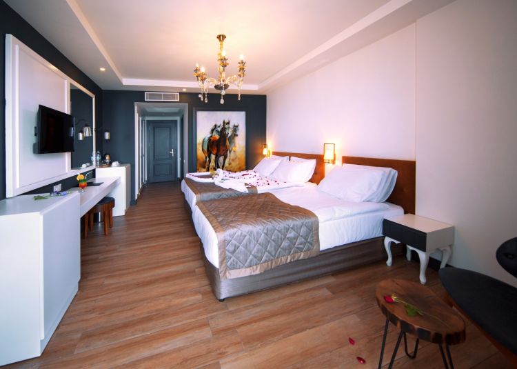 Sey Beach Hotel Family Room